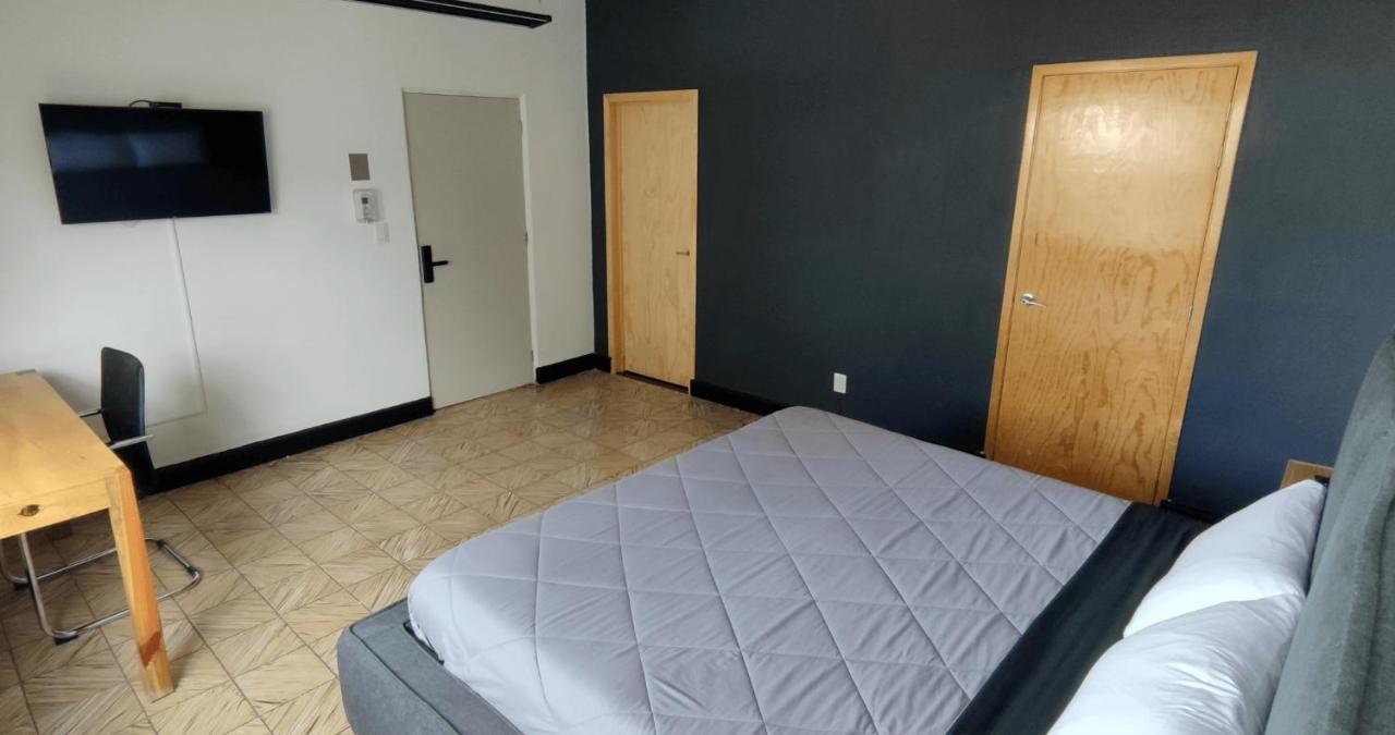 Habitaciones Privadas Con Bano Propio En Una Zona Segura Y Centrica De Guadalajara. Exteriör bild